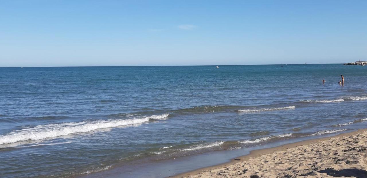Beautiful Apartment In Third Line Beach Boliches Fuengirola Exteriér fotografie