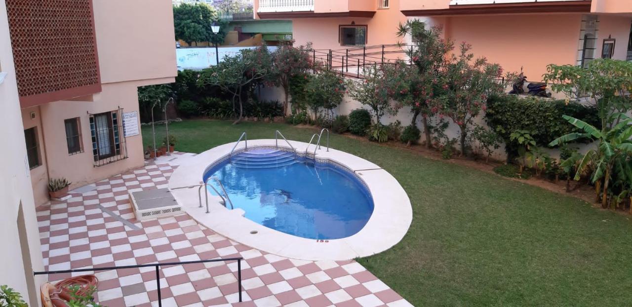 Beautiful Apartment In Third Line Beach Boliches Fuengirola Exteriér fotografie